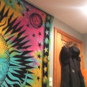 Meet your Posher, Hudson